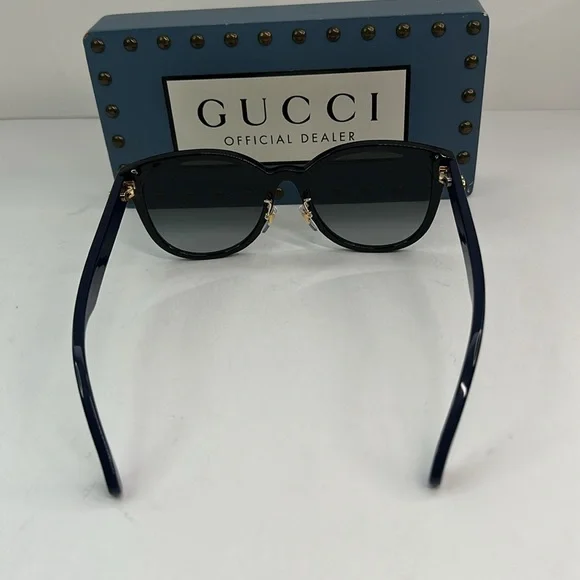 New Authentic Gucci Gradient Round Ladies Sunglasses GG0854SK 003 56. m_67b0b0341df636ec22bf64a9.jpg main image 2